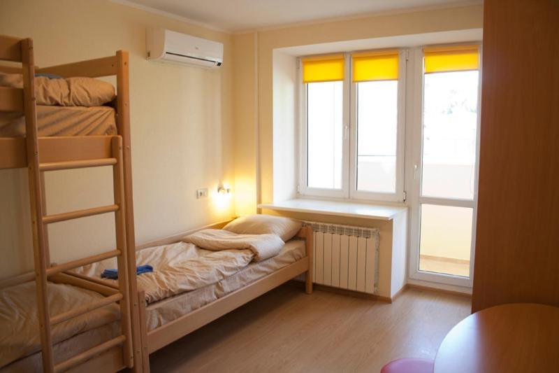 Petrani Hostel Kiev Eksteriør bilde