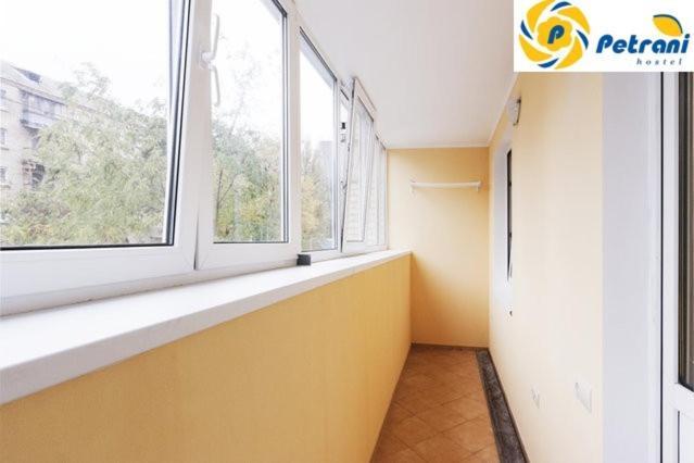 Petrani Hostel Kiev Eksteriør bilde
